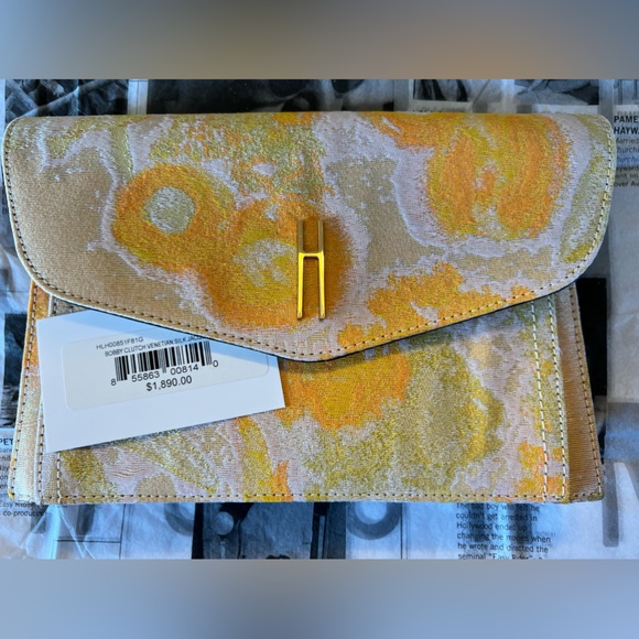 ⭐️ RARE Hayward "Bobby” Jacquard Clutch in light pink ⭐️ Hard to find print - Picture 2 of 15